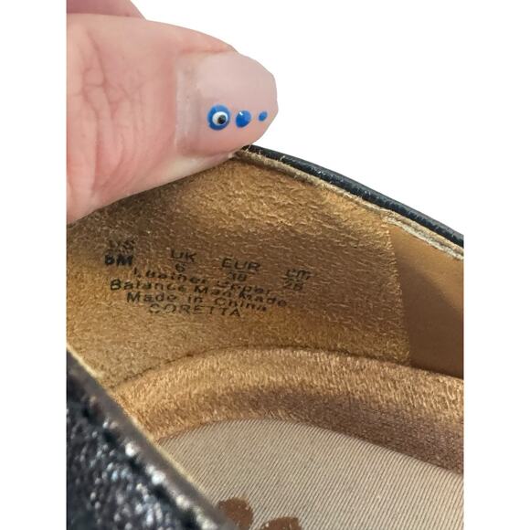 Women's Naturalizer 8M Coretta Black Leather Slip On Loafer Shoes Comfort Preppy - Picture 9 of 9